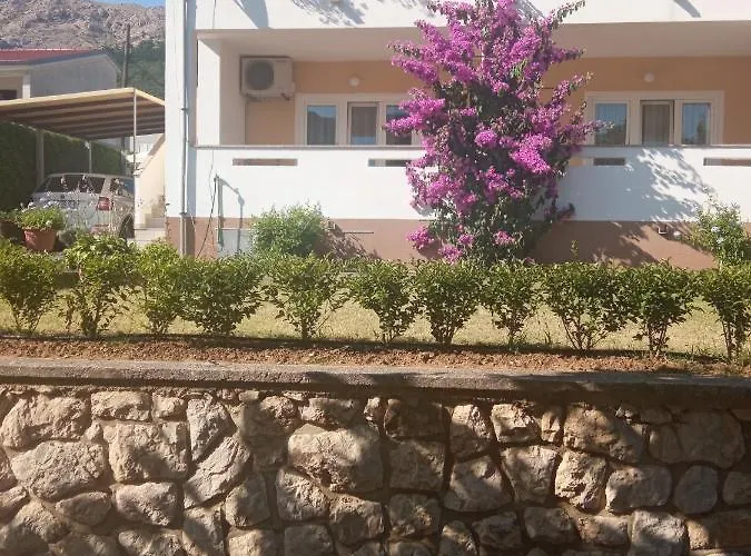 With A Parking Space Baska, Krk - 21617 Gæstehus Baška